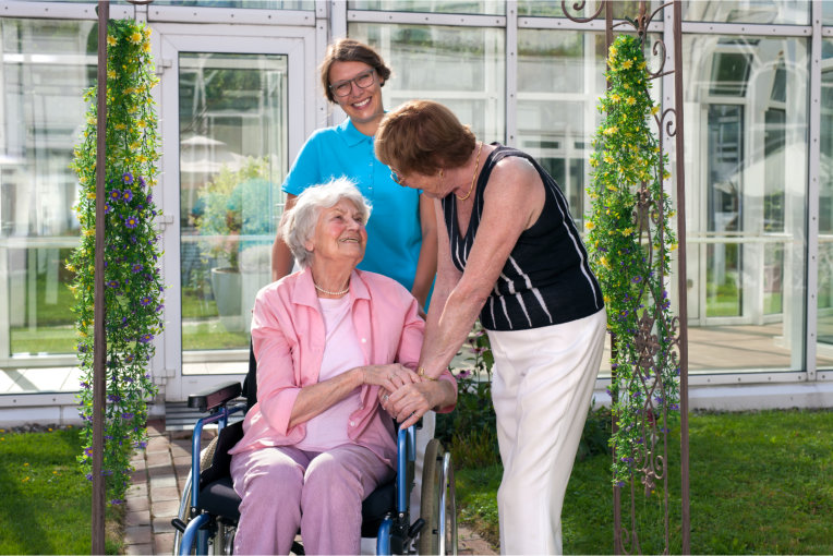 comfortable-place-for-seniors-with-memory-issues